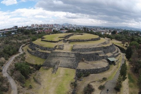 Загадочная Пирамида Куикуилько в Мехико