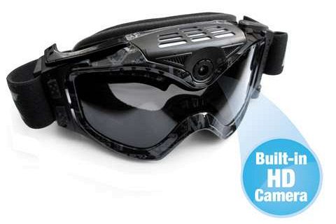 Модные тренды 2012: Лыжные очки с HD видеокамерой