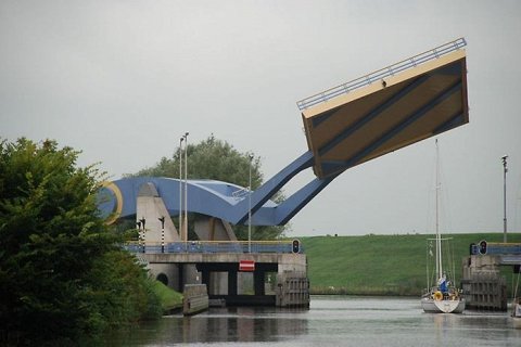 Слауэрхофбруг - летающий мост
