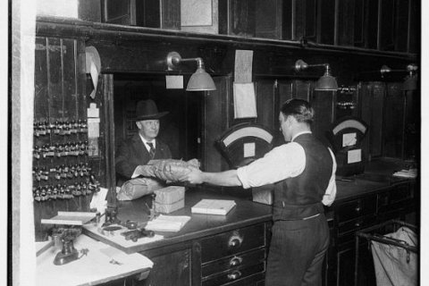 Почта в фотографиях. Как это было 100 лет назад?
