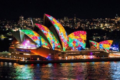 “Яркий Сидней”: фестиваль света в Сиднее