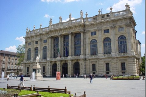 Палаццо Мадама в Турине