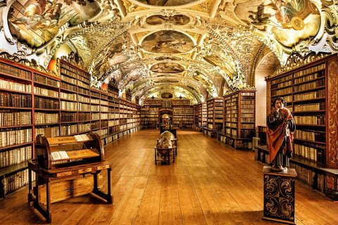 10 самых красивых библиотек Европы