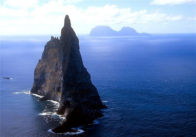 Острова Лорд-Хау и Болс-Пирамид 1