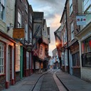 Старейшая средневековая улица Шемблс
