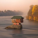 Дом посреди реки Дрина