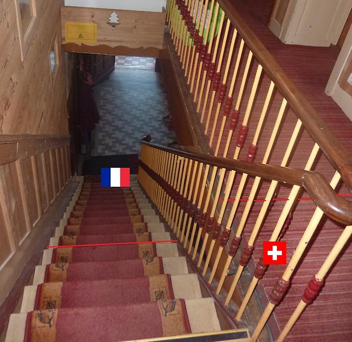граница по лестнице