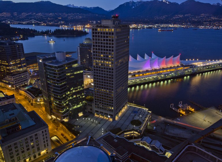 самое высокое здание Ванкувера