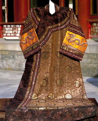 Праздничное ципао