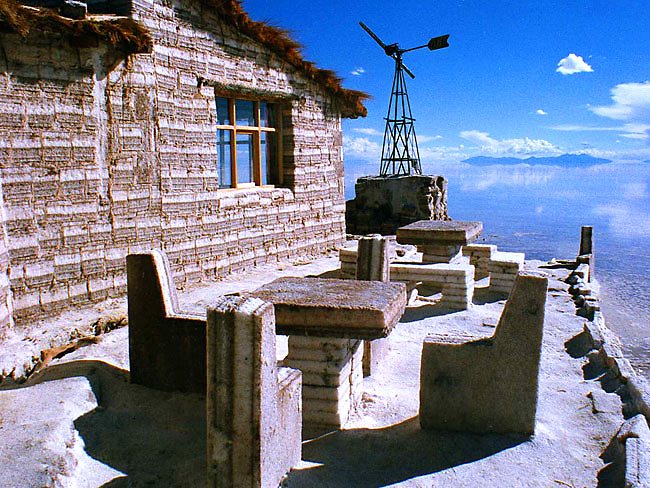 соляной отель в боливии