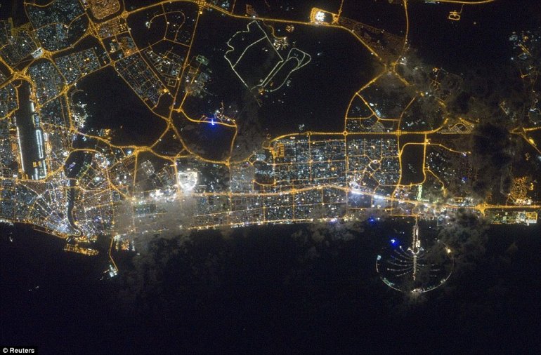 Дубаи со спутника