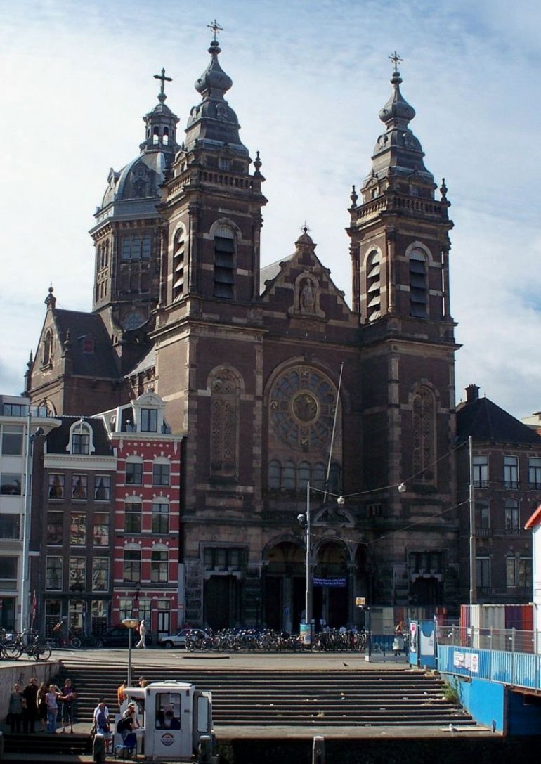 Церковь Святого Николая в Амстердаме