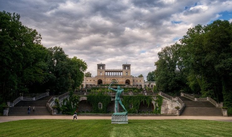 Дворец-оранжерея Дворец-оранжерея