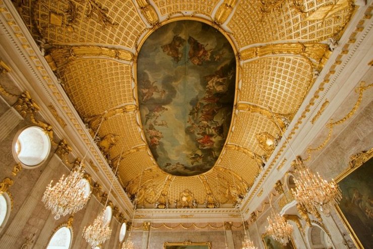 Потолок Потолок