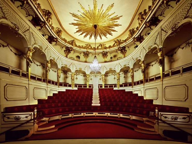 Придворный театр Придворный театр