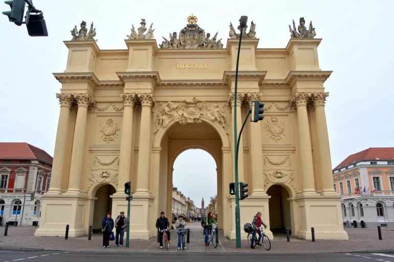 бранденбургские ворота потсдама