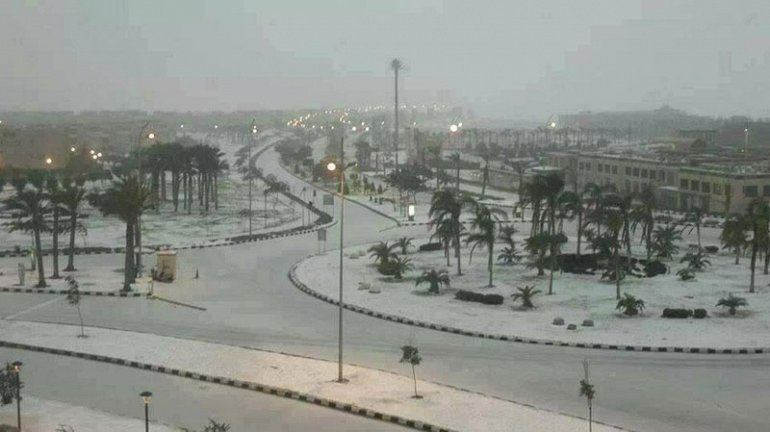 снег в египте