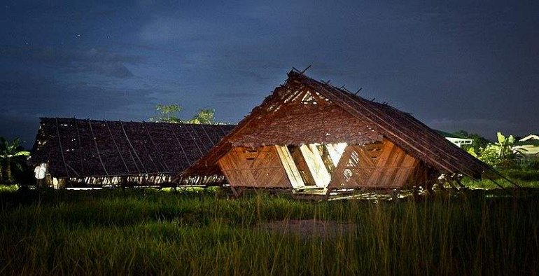 Бамбуковый тайский дом