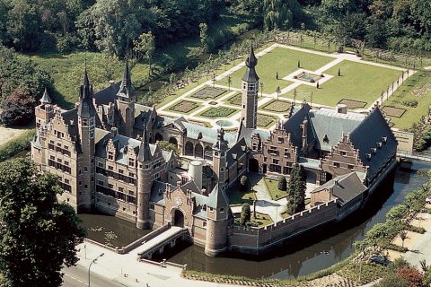 Замок Стерксхоф в Антверпене