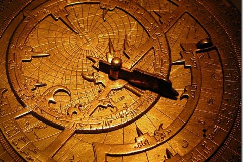 Невероятные Астрономические Часы