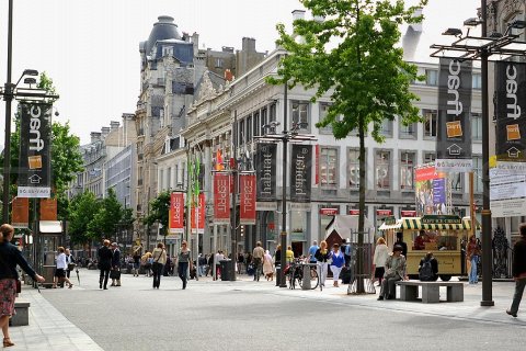 Торговая Улица Меир в центре Антверпена