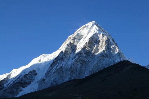 Гора Эверест официально выросла в 2020 году