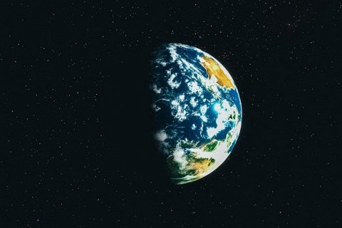 В 2020 году Земля вращалась быстрее всего за последние 50 лет