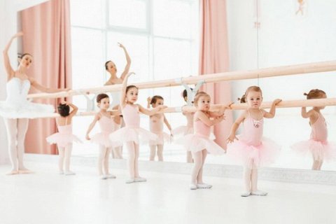 Польза от занятий в детской балетной студии
