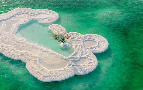 Соляной остров Мертвого моря