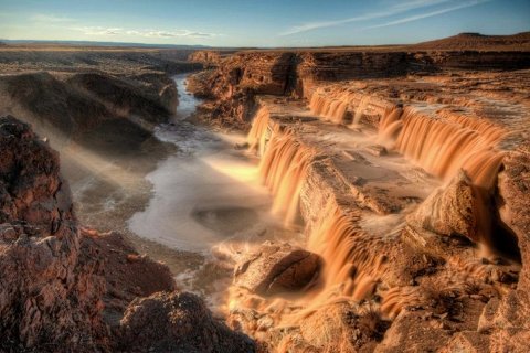 Гранд-Фолс - Шоколадный водопад в Аризоне