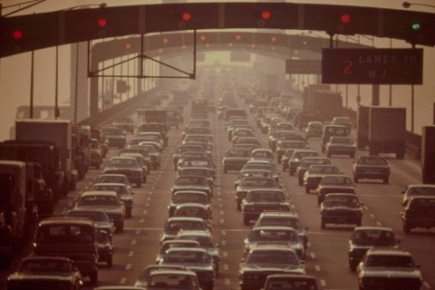 Каков реальный вклад автомобилей в загрязнение воздуха?