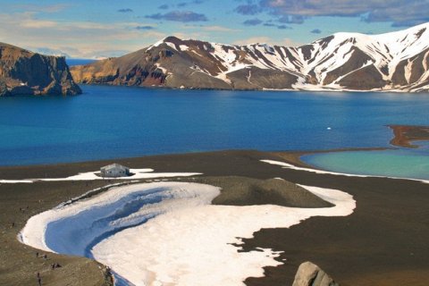 Остров Десепшн в Антарктике