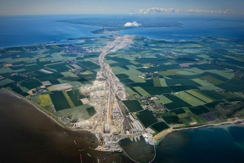 Самый длинный погружной тоннель в мире: Фемарнбельт