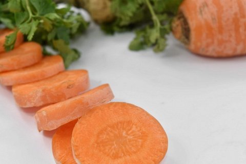 Мозг выделяет "гормон счастья" после употребления полезной пищи