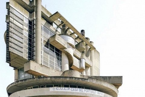 Каса-дель-Портуале: Памятник модернизма в Неаполе