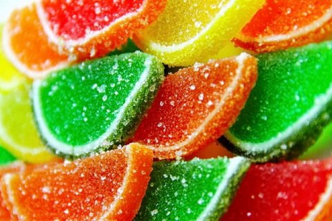 Сахар: Насколько вредны сладости для детей?