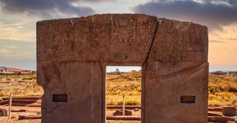 Тиуанаку: загадки древнего города на берегу озера Титикака