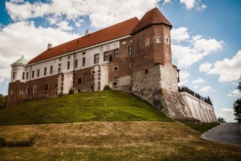 Сандомирский замок: История, архитектура и уникальные пейзажи