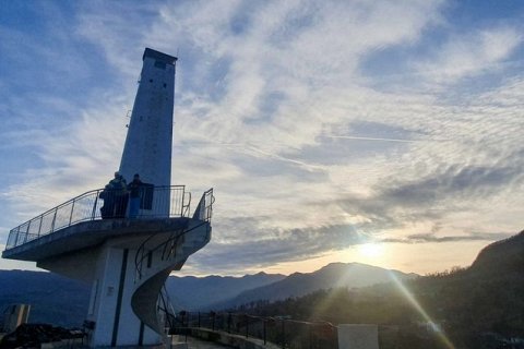 Маяк Гаджо-Монтано: символизм в горах