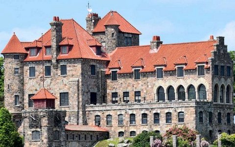 Тайны и секретные ходы замка Сингер