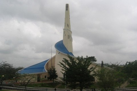 Собор Нотр-Дам д'Африк