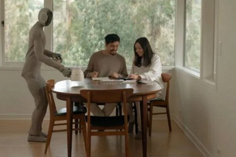 Представлен первый в мире гуманоидный робот-дворецкий с ИИ