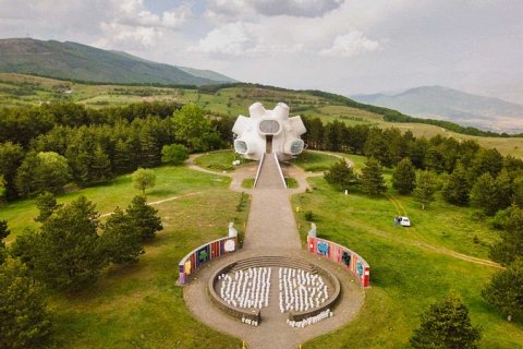 Македониум - символ независимости на вершине Крушево