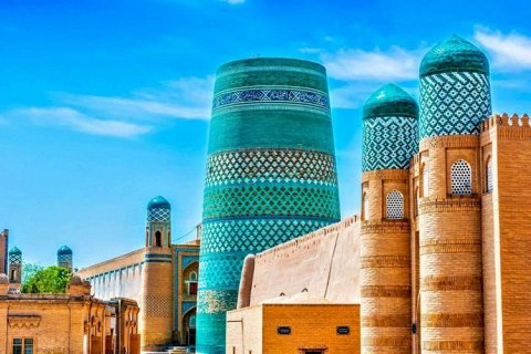 Городские стены Ичан-Калы