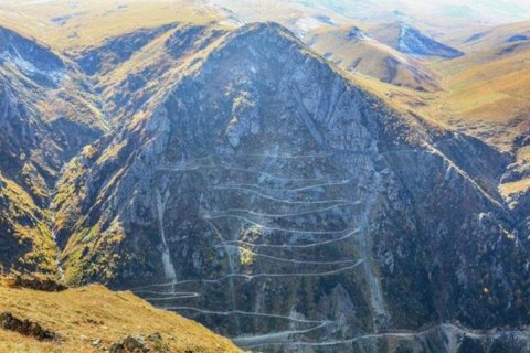 Дорога Бабаюрт–Оф (D915): самая опасная дорога Турции