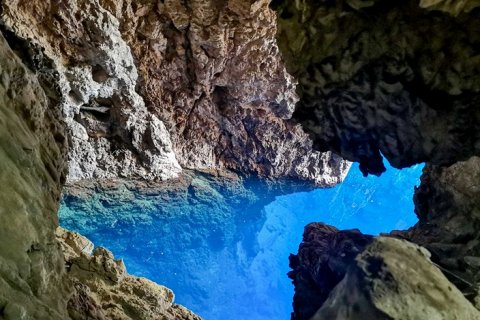 Пещеры Чинхойи — голубая бездна с мрачной историей