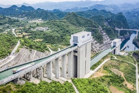 Крупнейший в мире судоподъёмник: инженерное чудо Китая