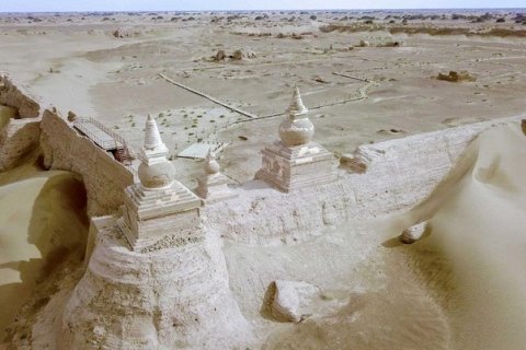 Руины Хэйчэн: забытая крепость на Великом Шёлковом пути