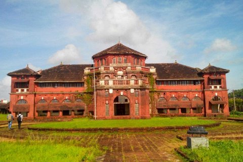 Дворец Тиба в Ратнагири и последний король Мьянмы в изгнании