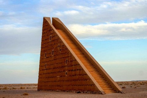 Небесные лестницы: архитектурные шедевры в пустыне